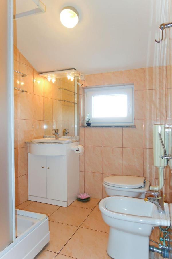 Apartment Mira - Krk146 By Interhome Pinezići Esterno foto